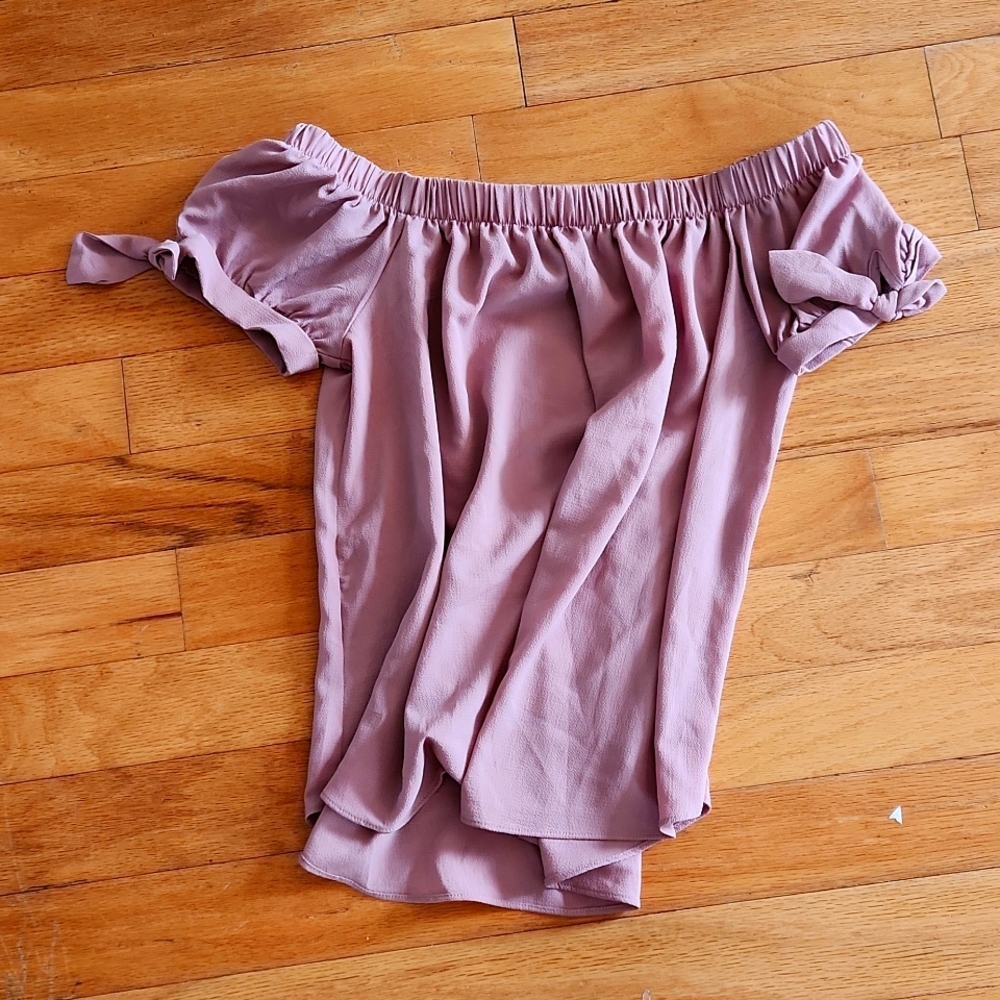 Size L blush off the shoulder top